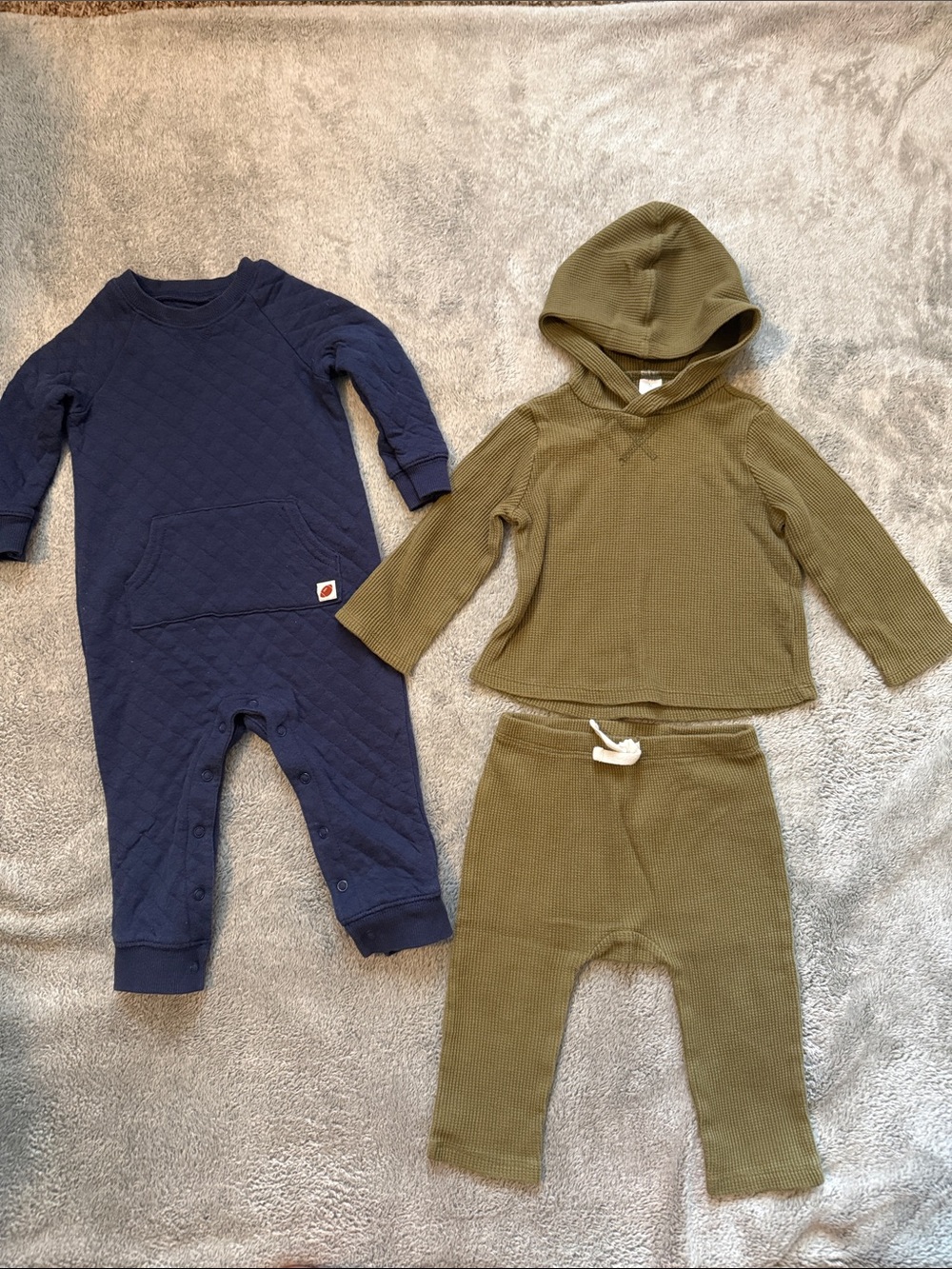 Kids Olive Waffle Hoodie Set - Cozy one-Piece Onezie